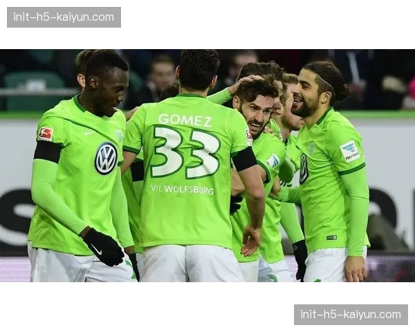 沃尔夫斯堡1-2不敌法兰克福，保级形势严峻